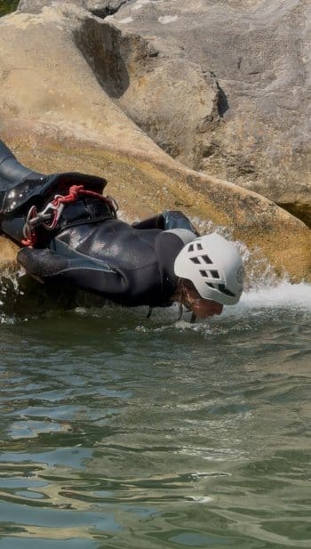 saut dans canyon Galamus saut dans canyon Galamus
